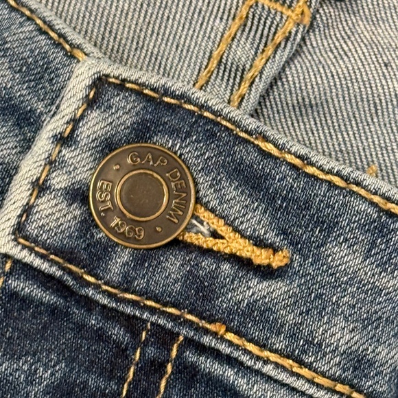 GAP Coupe Girlfriend Jeans Size 12/31R - Picture 7 of 13